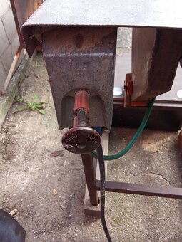 Cirkulární pila 1,5 kW motor - 6