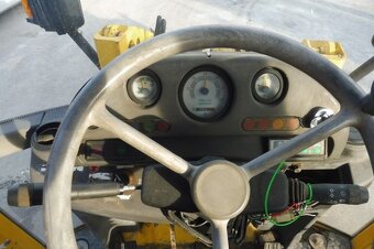 Komatsu WB 70A - 6