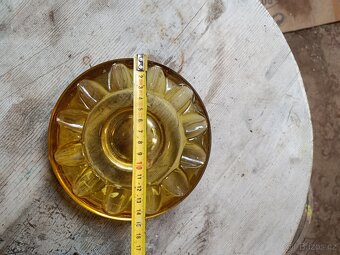 Retro Skleněný Popelník – Broušené Sklo v Barvě Amber - 6