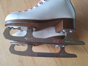 Nabízím k prodeji brusle Botas  vel. 29 - 6