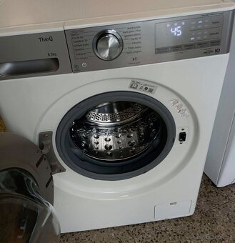 Prodám parní chytrou pračku LG, 8,5 kg, invertor motor - 6