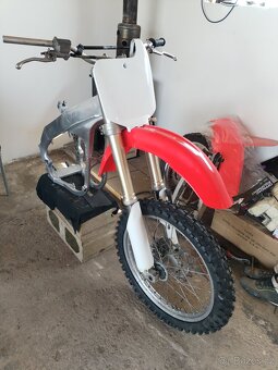 Honda cr 250 - 6