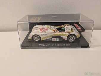 Analógové FLY 1:32 autá na autodráhu - 6