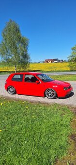 Golf 4 airride výměna - 6