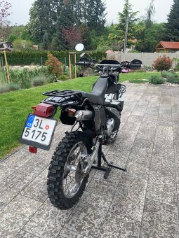 Yamaha DT 125 - 6