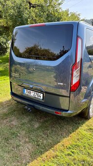 Ford Tourneo Custom - 6