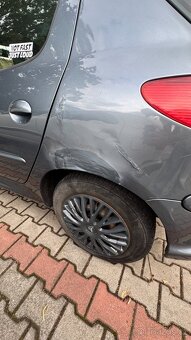 Prodám Peugeot 206 - 6
