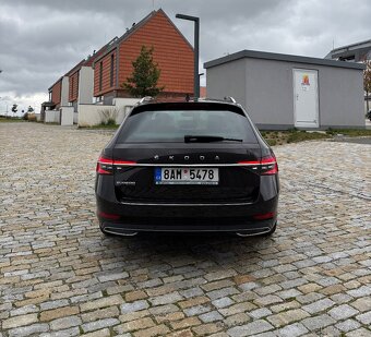 Škoda Superb 2.0 Tdi Laurin & Klement 1.maj ČR 2021 - 6