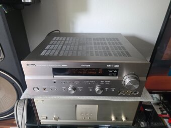 YAMAHA RX V 750 - 6