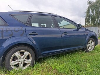 Kia Cee´d na náhradní díly    1.4  80kw - 6