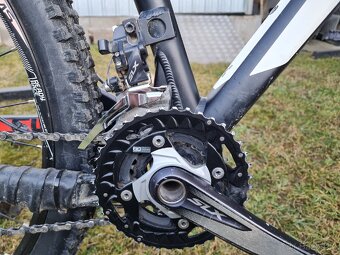 Celoodpružené kolo CUBE - 6