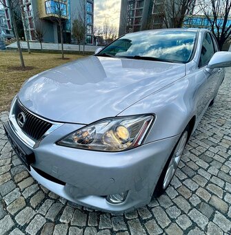 Lexus IS 250i V6 153KW AUTOMAT-KUŽE-KAMERA-PDC-VYHŘEV-2010 - 6