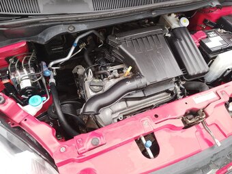 Suzuki Splash 1.0 ,výhřev sedadel,NOVÁ STK - 6