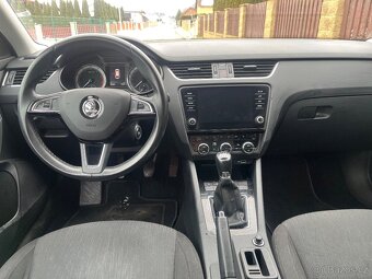 Škoda Octavia Style combi Původ čr 1. majitel - 6