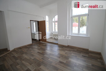 Krásný byt 2+1/B v prvním patře cihlového domu na Ruské ulic - 6
