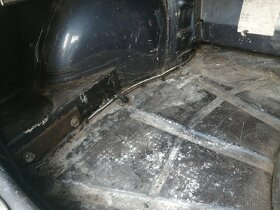 Vw golf mk1 Karmann 1.8 66kw rok 87 - 6
