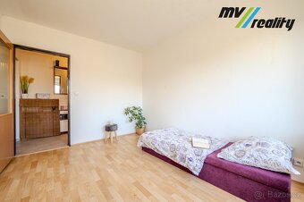 Milovice, pronájem bytu 2+1 o velikosti 46m2 se dvěma balkón - 6