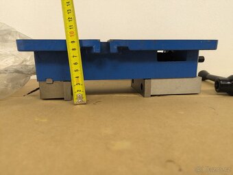 Strojní svěrák čelisti 100mm rozevření 120mm - 6