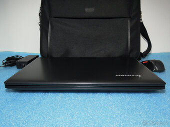 Lenovo IdeaPad G700 17.3“ Intel i7 4.Jádro 8GB 256GB Nvidia - 6