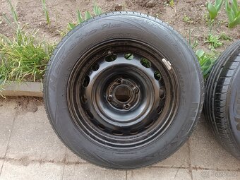 kola + pneu 195/65 R15 s dobrým letním vzorkem - 6