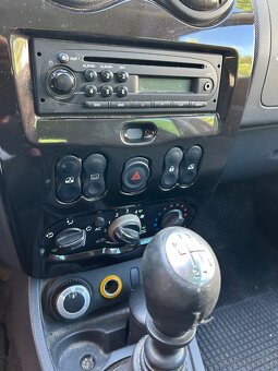 Dacia Duster 4x4-1.6 16V-klima,historie - 6