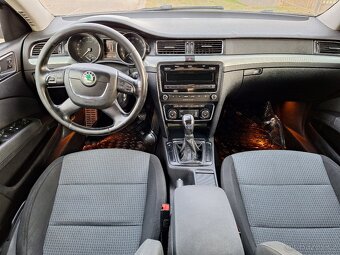 Škoda Superb 2.0TDI 125kw - 6