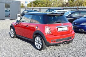 MINI COOPER S R56,PO ROZVODECH,KŮŽE,NAVI,VÝH.SEDAČEK,TOP - 6