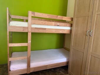 MYDAL Rám dětské palandy borovice +  2x matrace - jako nová - 6