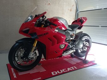 Ducati Panigale V4S stav novej motorky 3700 km - 6