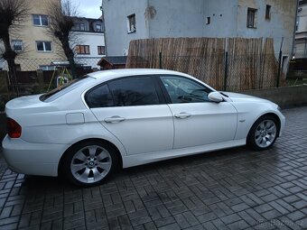 BMW E90 330d 146kw - 6
