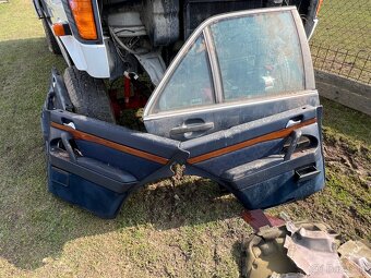 Mercedes Benz mamut W140 díly - 6