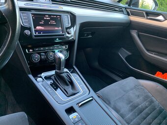 Volkswagen Passat 2.0 TDi 110kw DSG Highline - 6