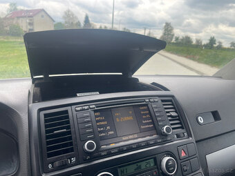 Volkswagen Multivan 2.5TDi 7 míst - 6