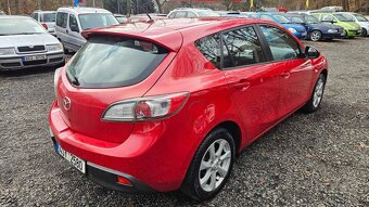 Mazda 3 1.6 77 kW 2010 116 tkm serviska vyhř.sedačky, klima - 6