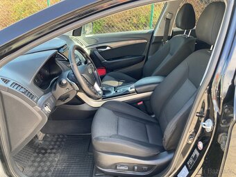 Hyundai i40, 1,7CRDi/100kW Automat ČR - 6