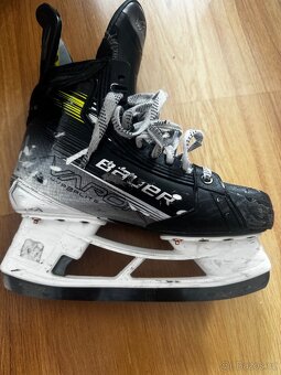 Bauer Vapor Hyperlite 2 - 6