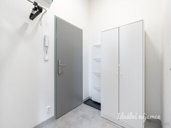 Pronájem bytu 2+kk, Za Černým mostem, Kyje, 21 900 Kč/měs, 5 - 6