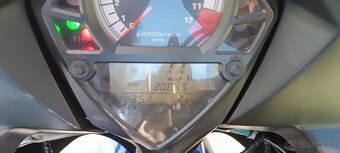 Suzuki SV 650s - 6