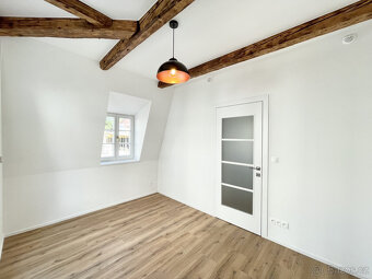 Pronájem bytu 3+kk 8. Března, Liberec, 18400 Kč/měs, 75 m2 - 6