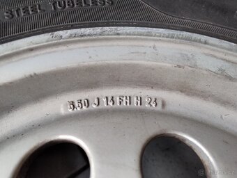 Kola Peugeot 205 GTi - 6