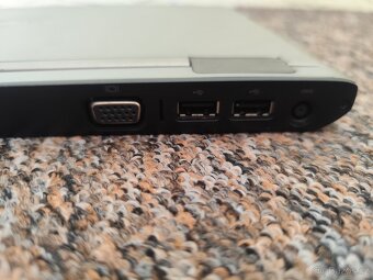 Dell Vostro V130 - 6