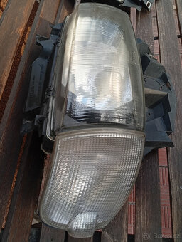 VW T4 přední světla + blinkry - 6