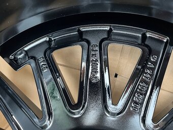 MERCEDES GLB alu kola 20" AMG nové, originál  - 6