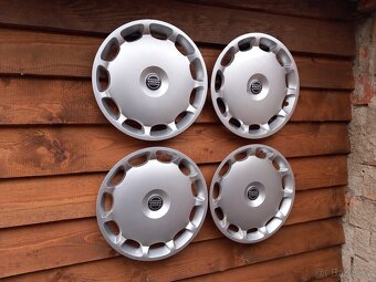 Poklice Volvo, Sada 9173282 - 6