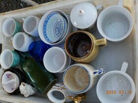 Porcelánový čajový servis,trocha plastiky a jiné - 6