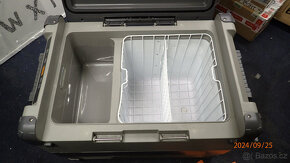 Autolednice BLACKMONT autochladnička PRO 58l - 6