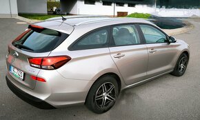 Hyundai i30 Combi 1.0 T-GDI - 6