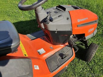 Zahradní Traktor Husqvarna - 6