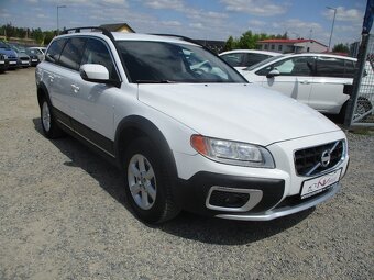 Volvo XC70 2,4D5 120KW Momentum Man. AWD 2012 DPHbez koroze - 6