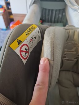 Autosedačka chicco +autosedačka cybex - 6
